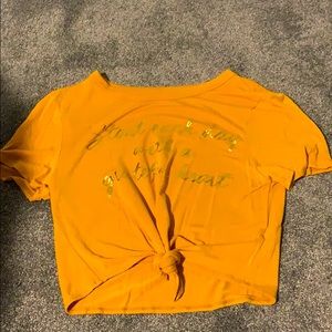 Crop top